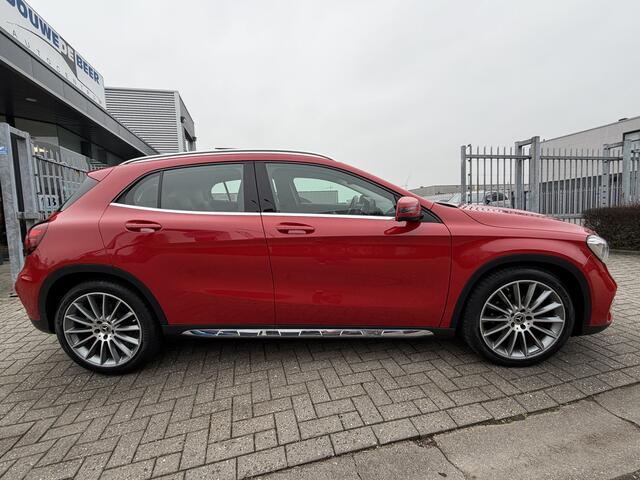 Mercedes-Benz GLA-KLASSE 200 Premium AMG / Unieke auto Pano-Dak | Elekt. klep | Camera | Carplay | LED |