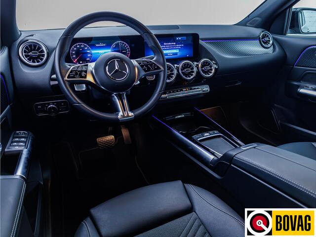 Mercedes-Benz GLA-KLASSE 250 e Luxury Line automaat 218 PK | Facelift | Elec. wegklapbare trekhaak | Adap. Cruise | Stoelverwarming | Elec. achterklep, Navigatie, app. connect, camera met parkeerassistent, sfeerverlichting