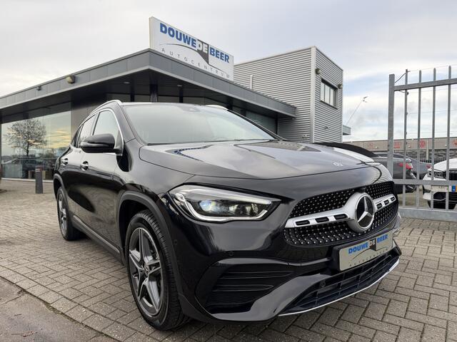 Mercedes-Benz GLA-KLASSE 250 e AMG Line Pano-Dak | Leer | Stoelverw. | Sfeerverlichting