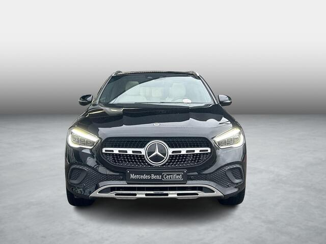 Mercedes-Benz GLA-KLASSE 200 Business Solution Luxury Beige Leer | Panoramadak | Cruise Control