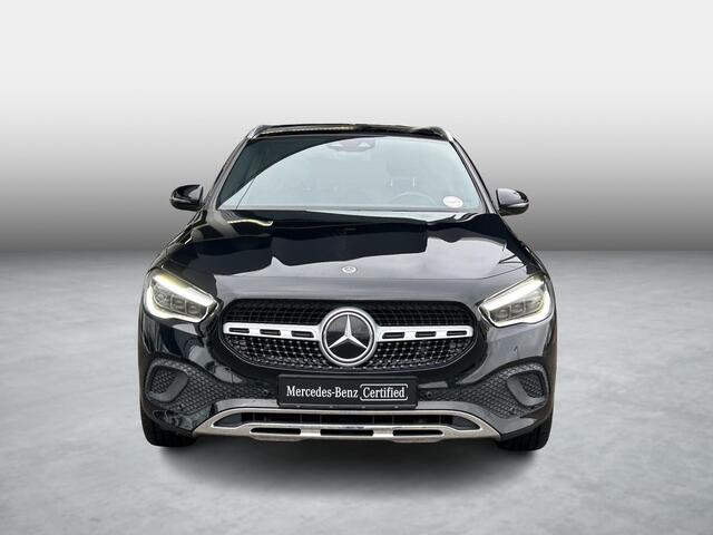 Mercedes-Benz GLA-KLASSE 200 Business Solution Luxury | Panoramadak | Memorypakket | Stoelverwarming