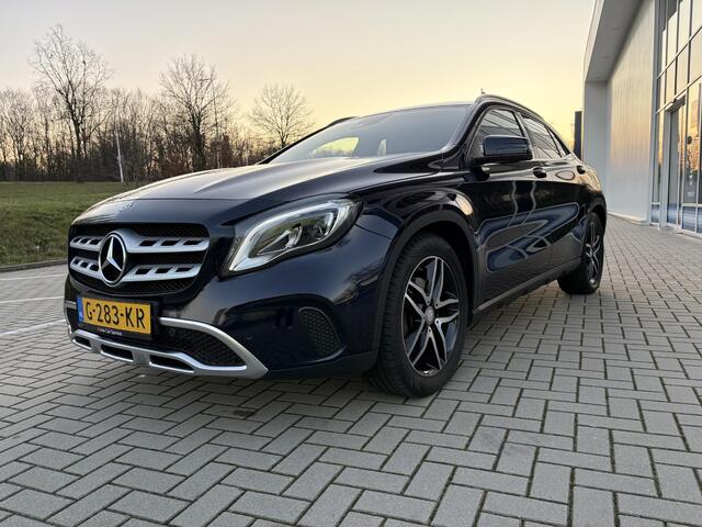 Mercedes-Benz GLA-KLASSE 250 Premium Plus | Trekhaak | BTW | Keyless | Automaat