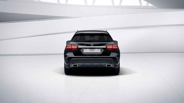 Mercedes-Benz GLA-KLASSE 180 Business Solution AMG Limited | Night | Stoelverwarming | Achteruitrijcamera | Keyless | 19" lichtmetalen velgen |