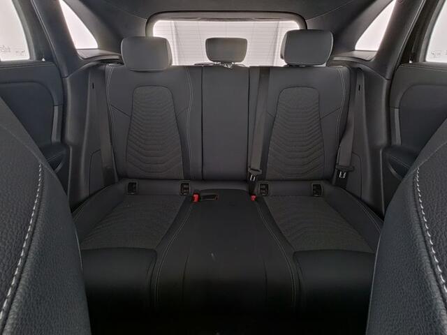 Mercedes-Benz GLA-KLASSE 250 e Plug-In Hybride Trekhaak | Burmester® | Distronic | 11 kW Laden | Apple CarPlay | Ledkoplampen | Stoelverwarming. Inclusief 24 maanden Mercedes-Benz Certified garantie voor Europa.