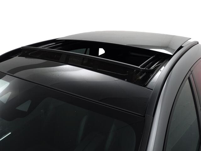 Mercedes-Benz GLA-KLASSE 200 Business Solution AMG Aut- Memory Seats, Panoramadak, Carbon, Sfeerverlichting, Carplay, Android Auto