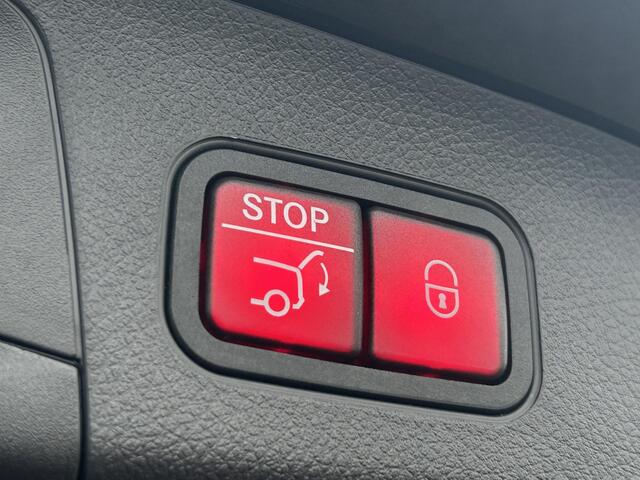 Mercedes-Benz GLA-KLASSE 250 e Star Edition AMG Line | Memory | Panoramadak | Trekhaak | Stoelverwarming | Sfeerverlichting