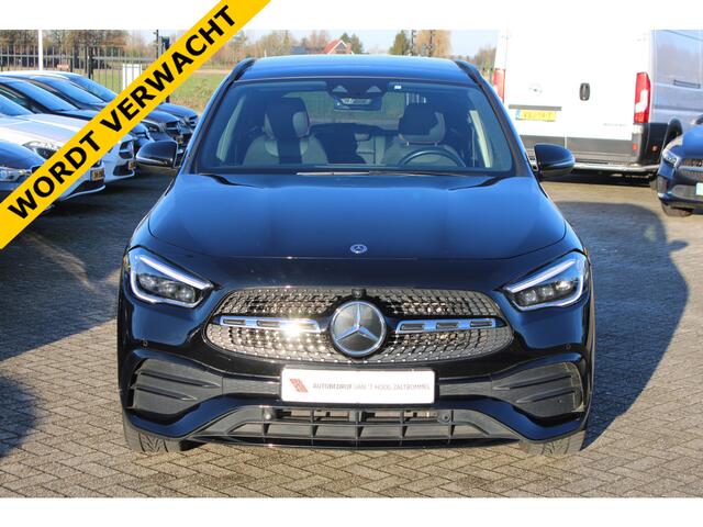 Mercedes-Benz GLA-KLASSE 250e AUT8 AMG Line NIGHT PAKKET PANORAMADAK MEMORY SFEER CARPLAY KEY-LESS GO