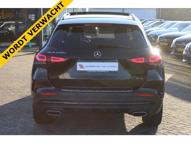 Mercedes-Benz GLA-KLASSE 250e AUT8 AMG Line NIGHT PAKKET PANORAMADAK MEMORY SFEER CARPLAY KEY-LESS GO