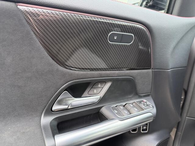 Mercedes-Benz GLA-KLASSE 250 e AMG-line