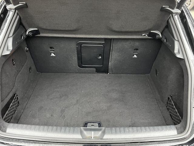 Mercedes-Benz GLA-KLASSE 180 Premium Plus Stoelverwarming | Climate Control | Camera | Top onderhouden | 12 maanden BOVAG-garantie