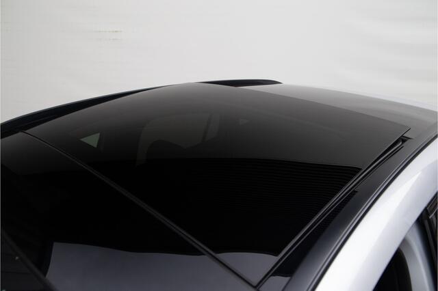 Mercedes-Benz GLA-KLASSE 250 e AMG Line, Pano, Widescreen, Nightpakket 2022