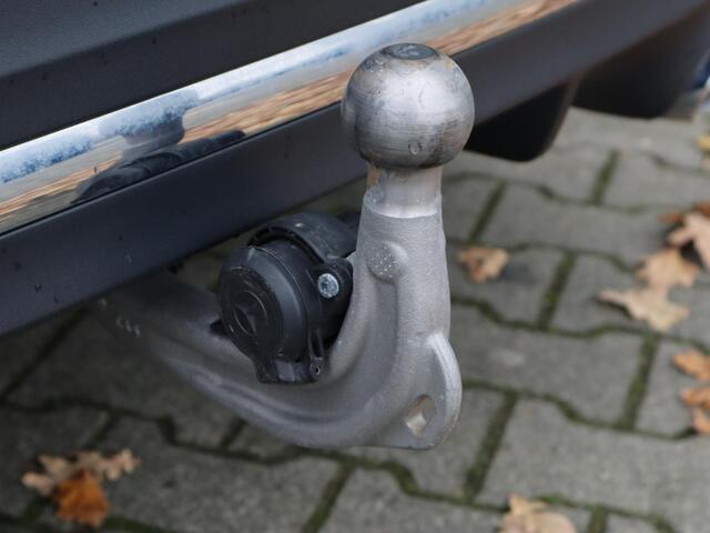 Mercedes-Benz GLA-KLASSE 250 e AMG line