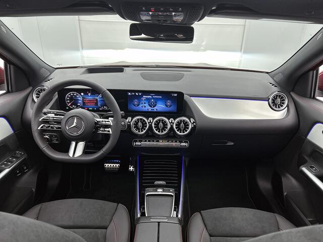 Mercedes-Benz GLA-KLASSE 250 e Business Solution AMG | Premium Plus pakket | GUARD 360 ° Vehicle protection Plus | Sierdelen aluminium | Smartphone integratie | Head-up display | Memorypakket | 360°-camera | Augmented Reality navigatie |