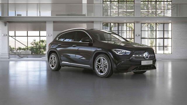 Mercedes-Benz GLA-KLASSE 250 e AMG Line | Multibeam | Memory | Headup | Panoramadak | 360 graden camera |