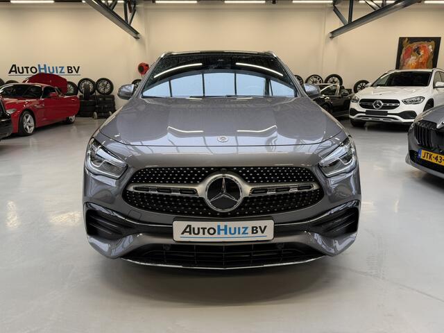 Mercedes-Benz GLA-KLASSE 250 225 PK 4MATIC AMG Line Panoramadak Achteruitrijcamera DAB Carplay 19 inch velgen Ambienteverlichting