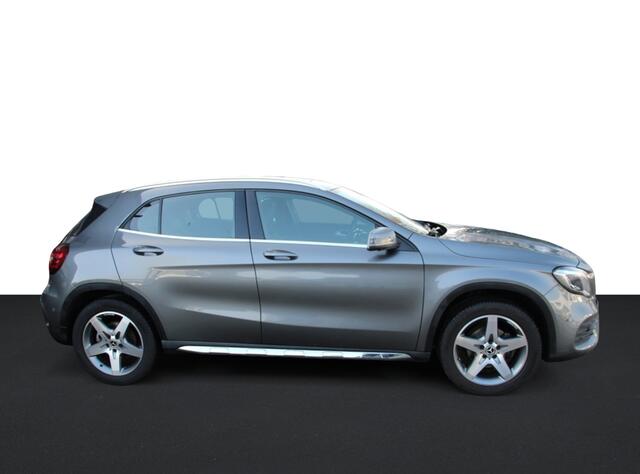 Mercedes-Benz GLA-KLASSE 200 Business Solution AMG Limited