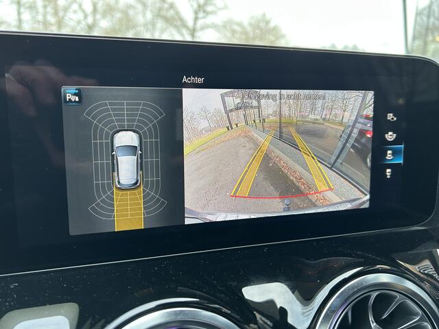 Mercedes-Benz GLA-KLASSE 250e Luxury Plugin Hybride 250e Luxury // Trekhaak // Carplay // Camera // Sfeerverlichting // Widescreen Dashbord