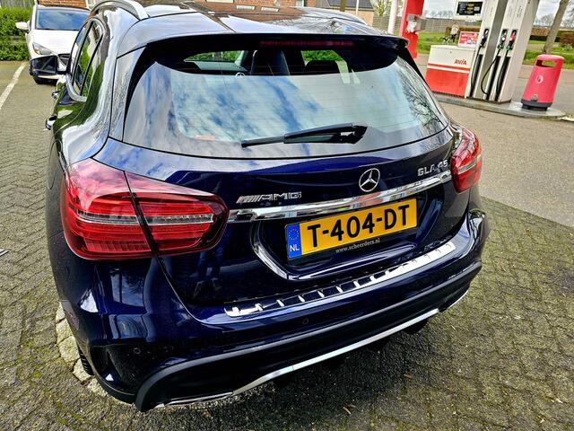 Mercedes-Benz GLA-KLASSE AMG 45 4MATIC Premium,360 camera,Leder.