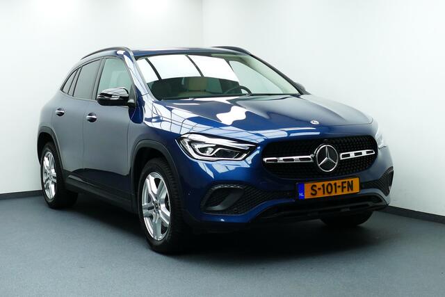 Mercedes-Benz GLA-KLASSE 200 165pk Luxury Line. 360 Camera, Carplay/Android, Elek Klep, Sfeerverlichting, Haak 1800kg