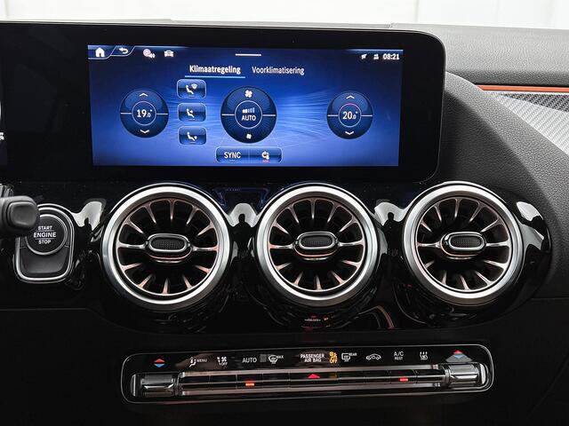 Mercedes-Benz GLA-KLASSE 250 e Star Edition AMG Plug-In Hybride | Trekhaak | Nightpakket | Parkeerpakket met achteruitrijcamera | Keyless-Go comfortpakket | GUARD 360 ° Vehicle protection Plus | EASY PACK achterklep | Spiegelpakket |