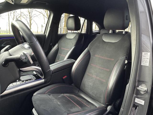 Mercedes-Benz GLA-KLASSE 180 AMG// Camera // Elek. Achterklep // Sfeerverlichting // Night pakket // 19" AMG Velgen // LED