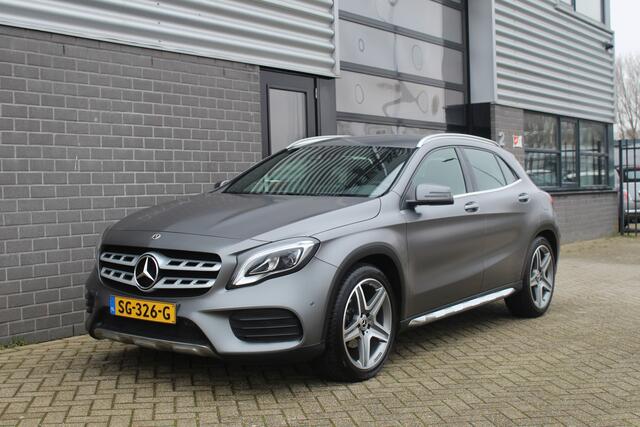 Mercedes-Benz GLA-KLASSE 180 Premium AMG / Keyless / Leer / N.A.P.