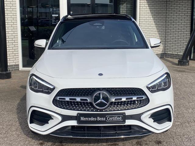 Mercedes-Benz GLA-KLASSE 250 e AMG | Panoramadak | Keyless Entry | Stoelverwarming | Sfeerverlichting