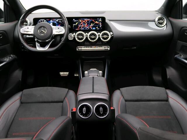 Mercedes-Benz GLA-KLASSE 180 Business Solution AMG Inclusief 48 maanden MB Certified garantie voor Europa.