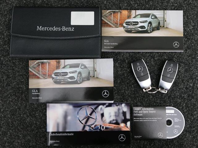 Mercedes-Benz GLA-KLASSE 180 Business Solution AMG Inclusief 48 maanden MB Certified garantie voor Europa.