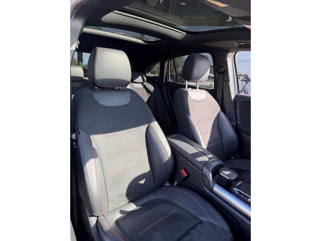 Mercedes-Benz GLA-KLASSE AMG 35 4MATIC AUTOMAAT| PANORAMADAK |NAVIGATIE | CAMERA | HEAD-UP DISPLAY |BURMEISTER AUDIO |DODE HOEK | ELECT STOELEN |CRUISECONTROL |PARKEERSENSOREN