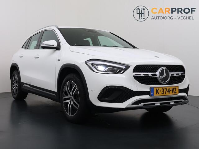 Mercedes-Benz GLA-KLASSE 250 e Business Solution Luxury Limited Sfeerverlichting | Camera | Navigatie |