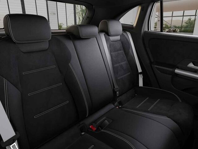 Mercedes-Benz GLA-KLASSE 250 e 140 Year Edition