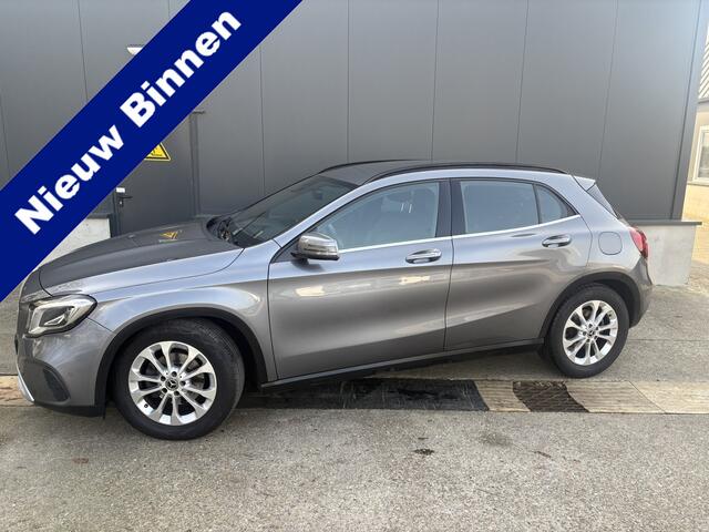 Mercedes-Benz GLA-KLASSE 180 Business Solution Limited