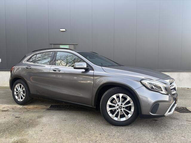 Mercedes-Benz GLA-KLASSE 180 Business Solution Limited