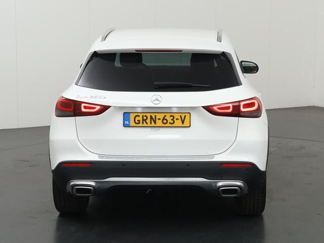 Mercedes-Benz GLA-KLASSE 250 e Progressive | Navigatie | Parkeercamera | Carplay | Led Koplampen |