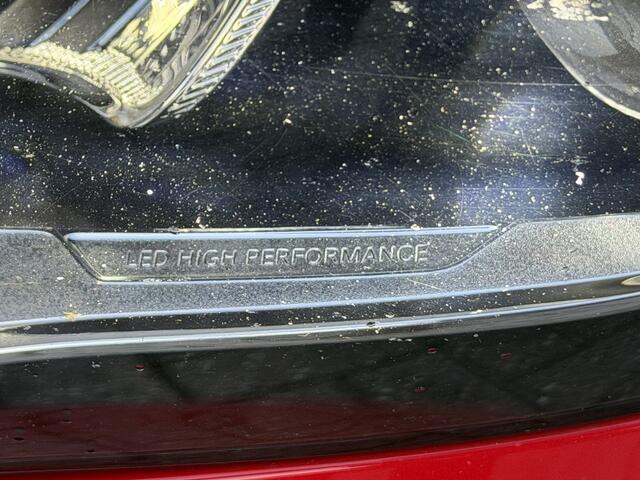 Mercedes-Benz GLA-KLASSE 200 AMG Night Trekhaak | Camera | Leer | Elekt. klep | LED