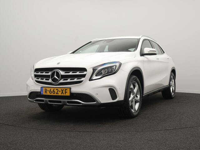 Mercedes-Benz GLA-KLASSE 180 Premium Plus - RIJKLAARPRIJS - Automaat - Navigatiesysteem - Stoelverwarming