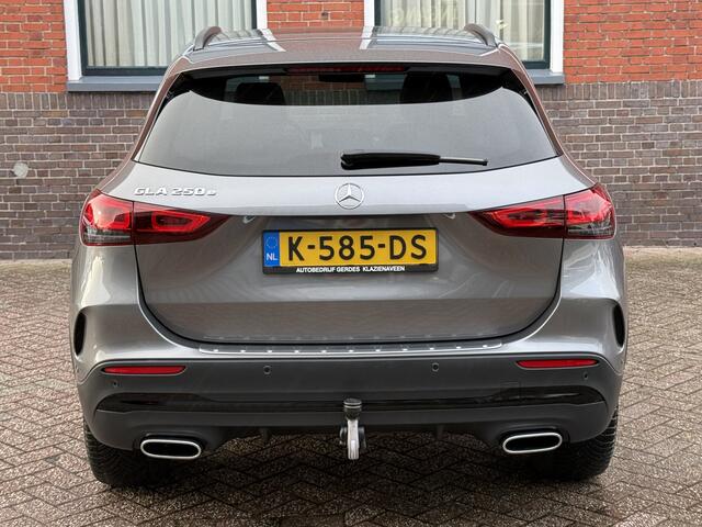 Mercedes-Benz GLA-KLASSE 250 e Business Solution AMG Limited | PANO | MEMORY | TREKHAAK | SFEERVERL. | BURMESTER AUDIO |