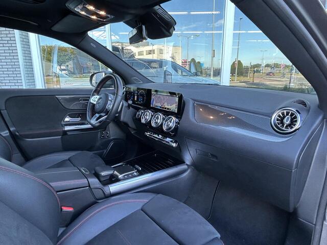 Mercedes-Benz GLA-KLASSE 250 e AMG | Rijassistentie+ | Panoramadak