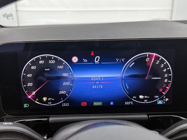 Mercedes-Benz GLA-KLASSE 250 e AMG Nightpakket Plug-In Hybride | 360°-camera | Dode Hoek Ass | Stoel en Stuurverwarming | Sfeerverlichting | Car Play | Inclusief 24 maanden Mercedes-Benz Certified garantie voor Europa.