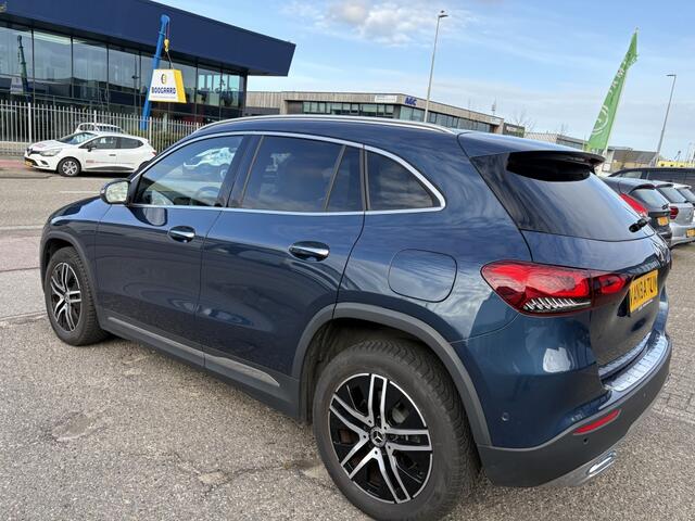 Mercedes-Benz GLA-KLASSE 250 e Business Solution Luxery Limited