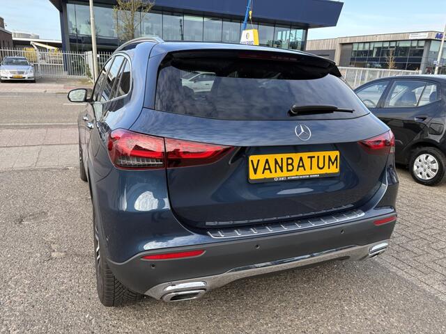 Mercedes-Benz GLA-KLASSE 250 e Business Solution Luxery Limited