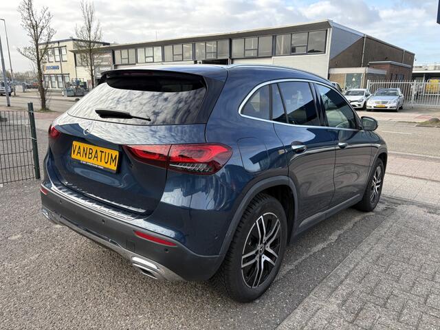 Mercedes-Benz GLA-KLASSE 250 e Business Solution Luxery Limited