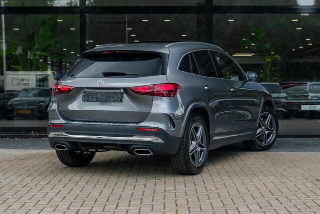 Mercedes-Benz GLA-KLASSE 180 Business Solution AMG | Panoramaschuifdak | Premium Plus | head-up display | Trekhaak