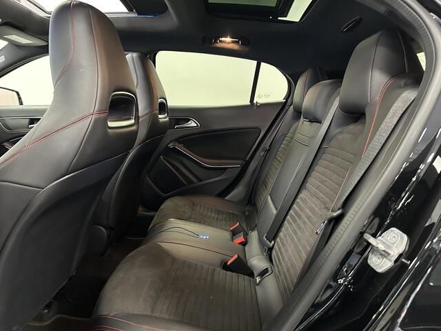Mercedes-Benz GLA-KLASSE 180 Business Solution AMG Night Upgrade Panoramadak | Elektrische achterklep | Alcantara | Origineel NL