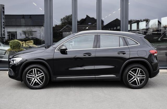 Mercedes-Benz GLA-KLASSE 250 e Luxury Line