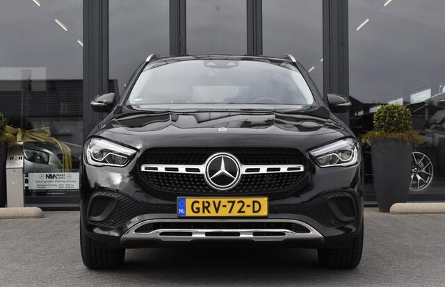 Mercedes-Benz GLA-KLASSE 250 e Luxury Line