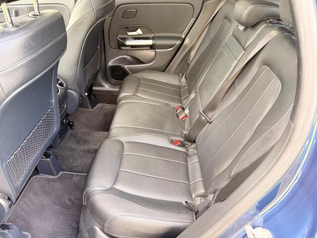 Mercedes-Benz GLA-KLASSE 200 Business Solution Luxury