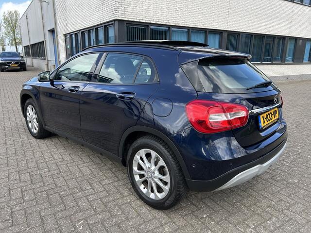 Mercedes-Benz GLA-KLASSE 200 Business 157PK PANO CARPLAY NAVI STOELVW.