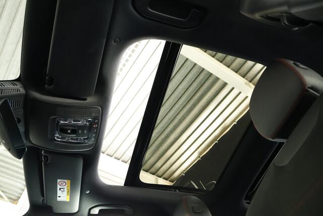 Mercedes-Benz GLA-KLASSE AMG 35 4MATIC / Pano / Navi / Adaptive cruise / Memory / Burmester